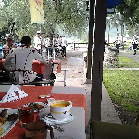 Hotel Shipka Șipca