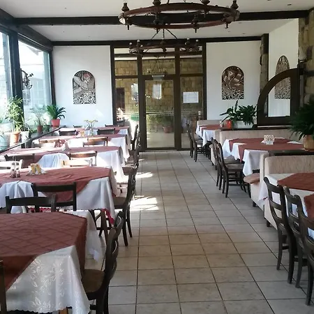 Hotel Shipka * Șipca